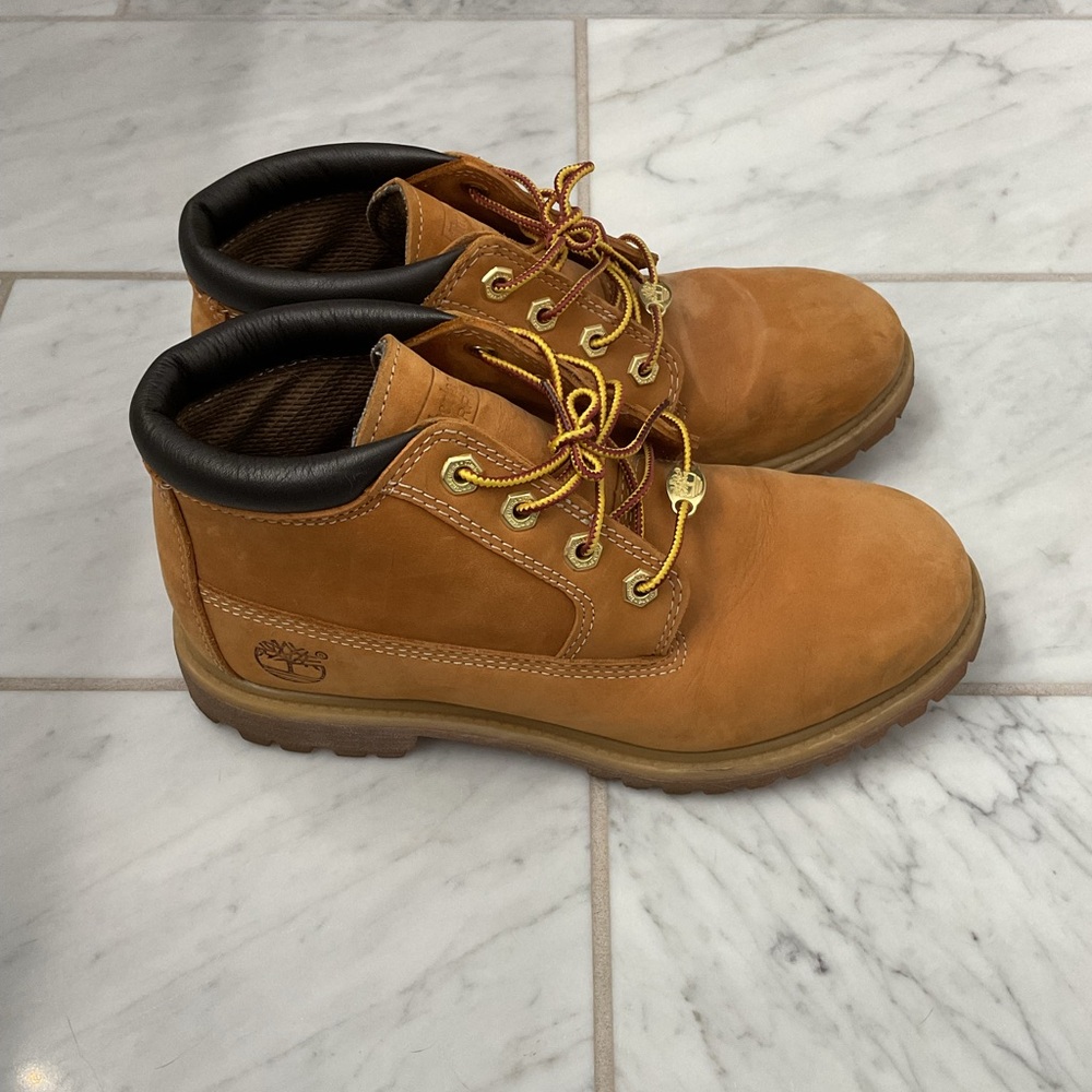 Timberland Women’s Size 8 Waterproof Ankle Boot